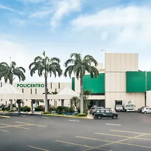 Megasuite Garzas, Junto Al San Marino Guayaquil